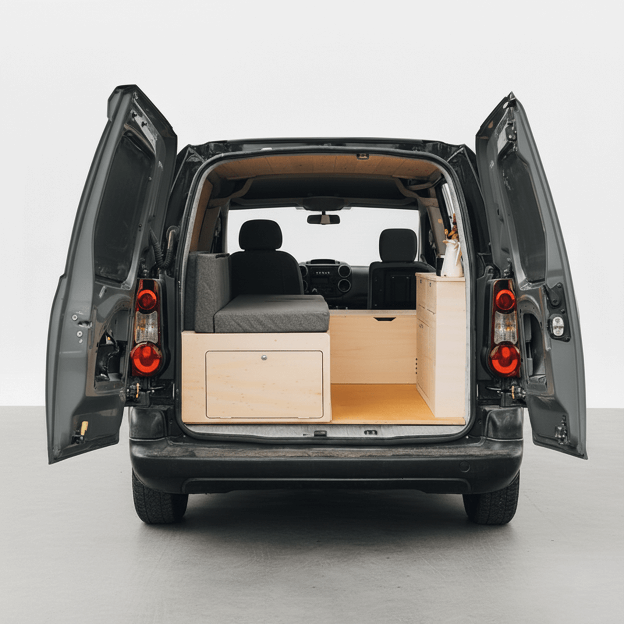 Módulo plegado con espacio de carga